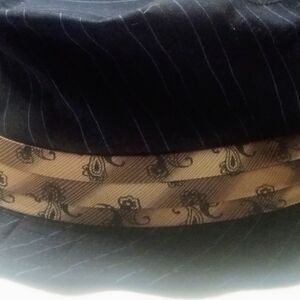 Stylish Black and Tan Fedora